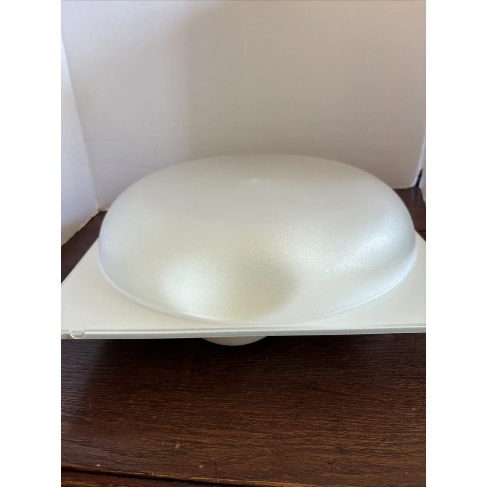 Tupperware WHITE Acrylic Preludio Entertainment Serving Center Elegant Party Dip